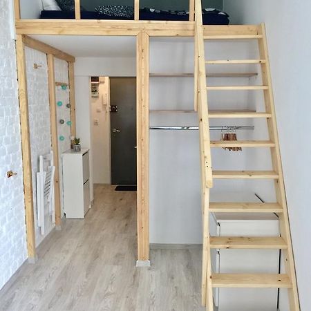 Apartament Zelazna Warszawa Exteriör bild