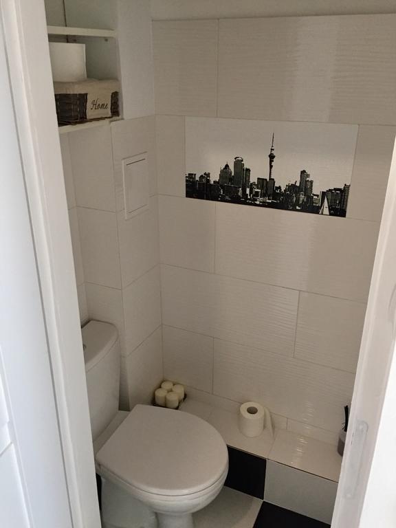 Apartament Zelazna Warszawa Exteriör bild
