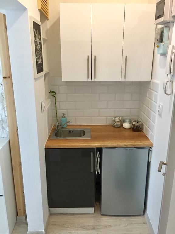 Apartament Zelazna Warszawa Exteriör bild