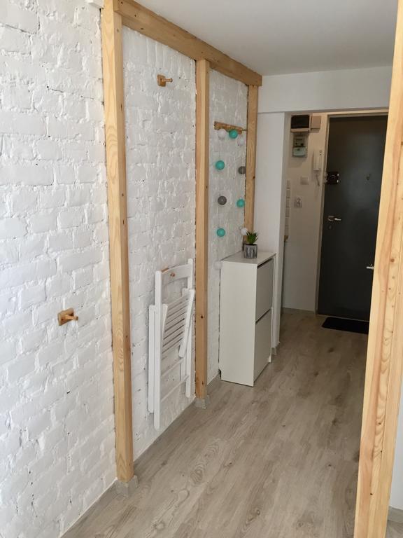 Apartament Zelazna Warszawa Exteriör bild